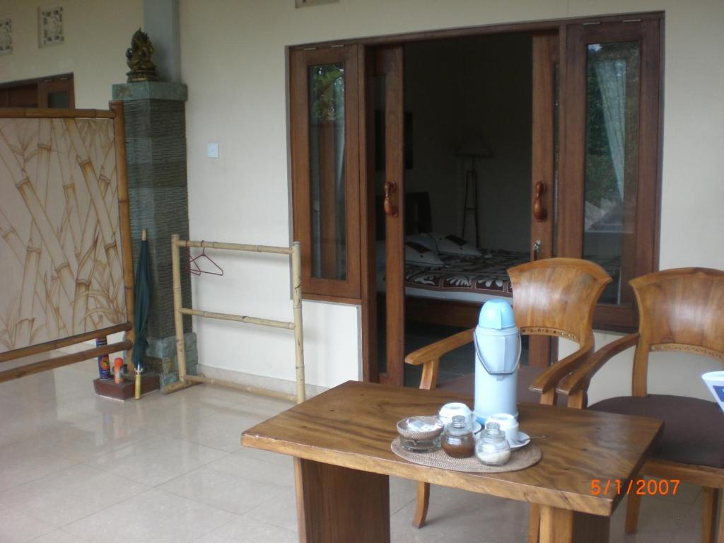 Adi House Homestay Ubud Kültér fotó